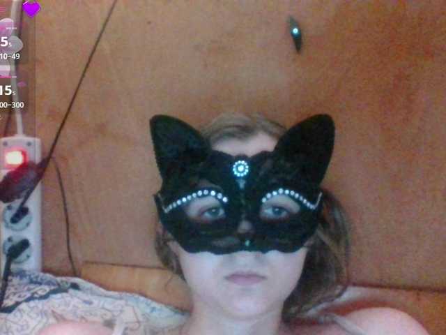 Mila23-1-1 live cam on BongaCams