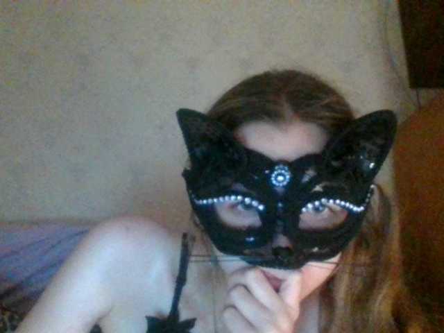 Mila23-1-1 live cam on BongaCams