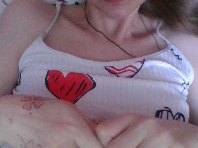 Mila23-1-1 live cam on BongaCams