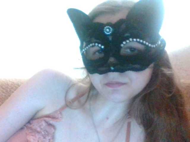 Mila23-1-1 live cam on BongaCams