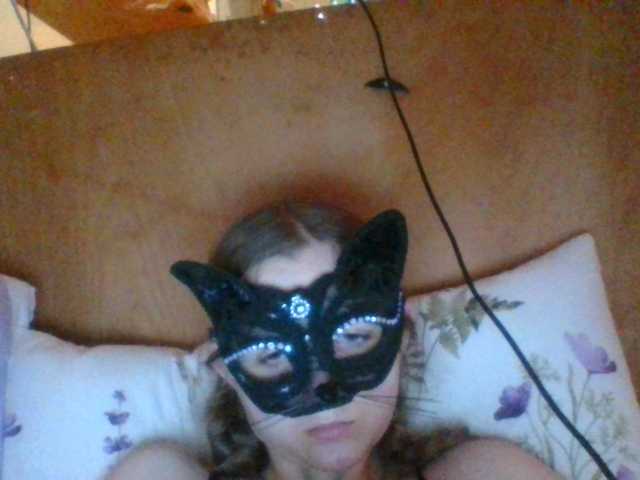 Mila23-1-1 live cam on BongaCams