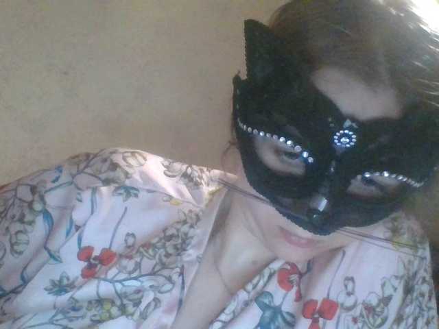 Mila23-1-1 live cam on BongaCams