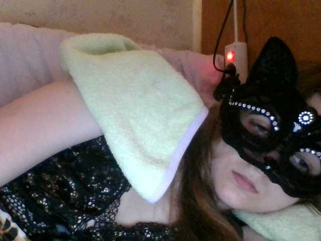 Mila23-1-1 live cam on BongaCams