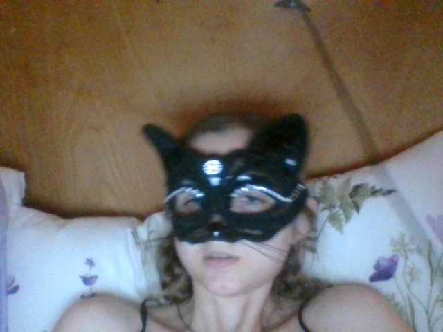Mila23-1-1 live cam on BongaCams