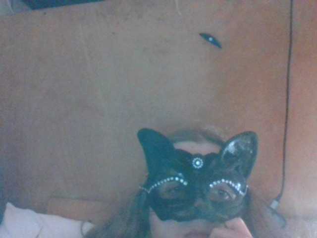 Mila23-1-1 live cam on BongaCams