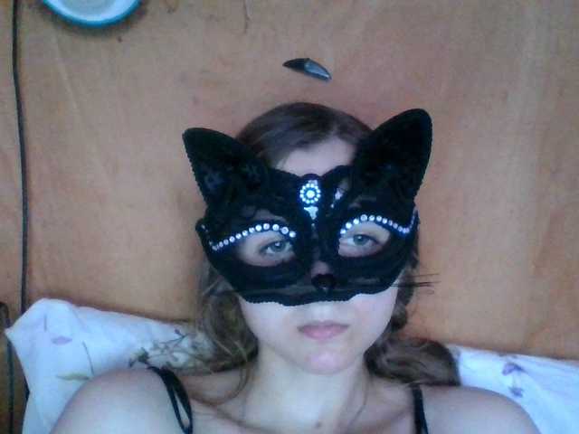 Mila23-1-1 live cam on BongaCams