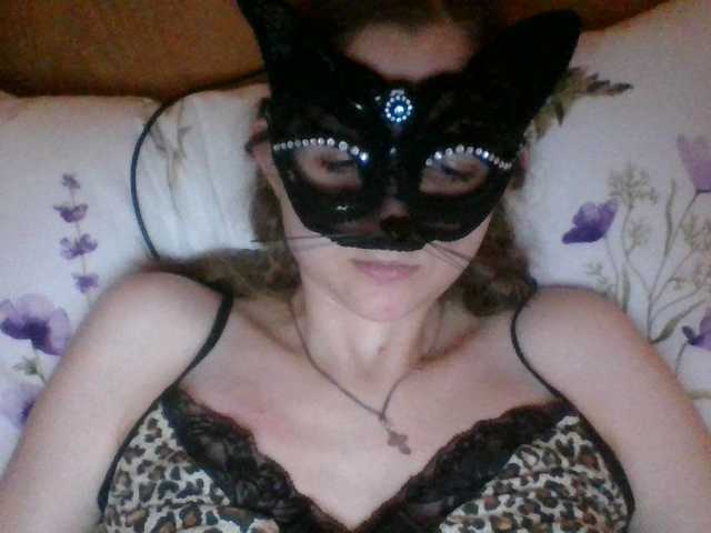 Mila23-1-1 live cam on BongaCams