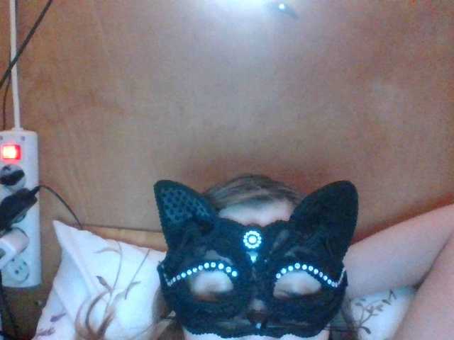 Mila23-1-1 live cam on BongaCams