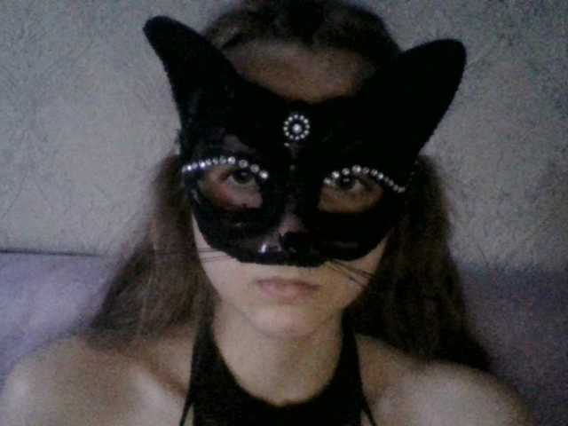 Mila23-1-1 live cam on BongaCams