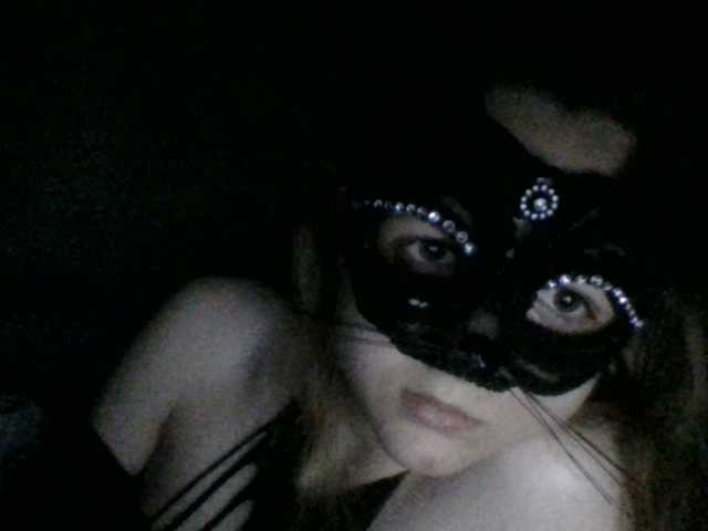 Mila23-1-1 live cam on BongaCams