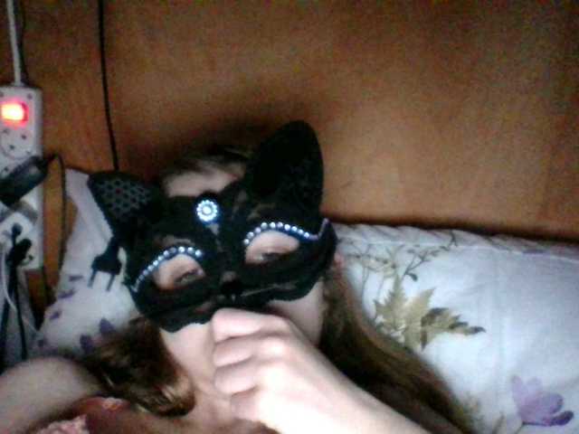 Mila23-1-1 live cam on BongaCams