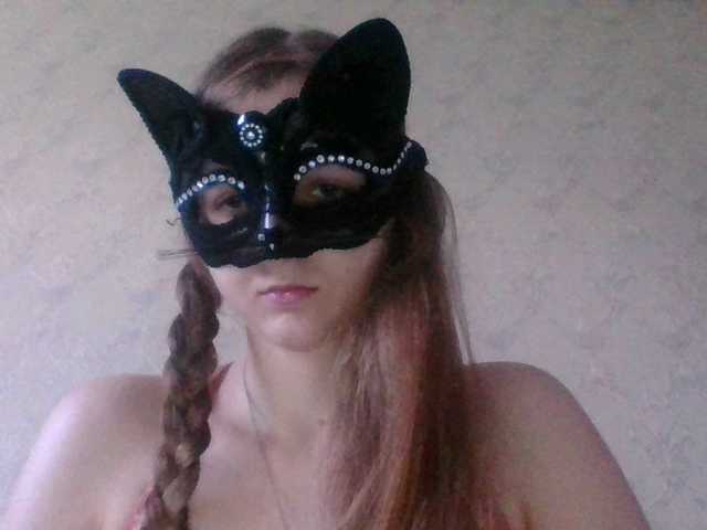 Mila23-1-1 live cam on BongaCams