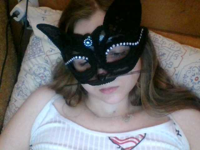 Mila23-1-1 live cam on BongaCams