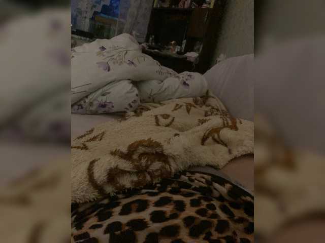 Mila23-1-1 live cam on BongaCams