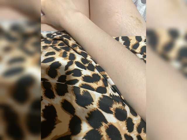 Mila23-1-1 live cam on BongaCams