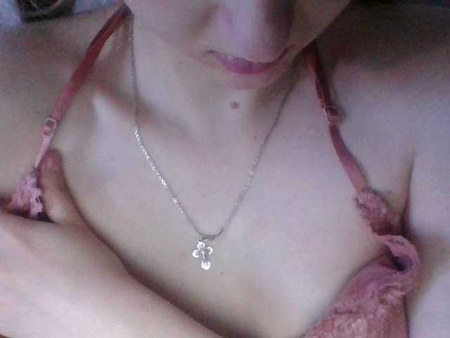 Mila23-1-1 live cam on BongaCams