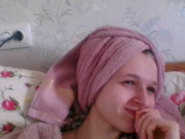 Mila23-1-1's BongaCams show and profile