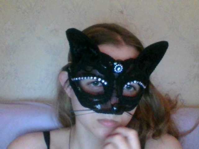 Mila23-1-1 live cam on BongaCams