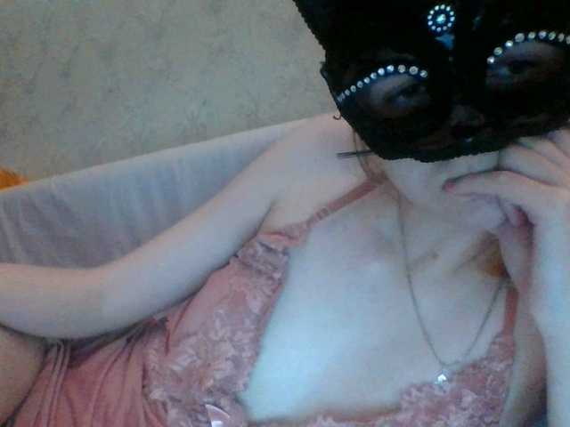 Mila23-1-1 live cam on BongaCams
