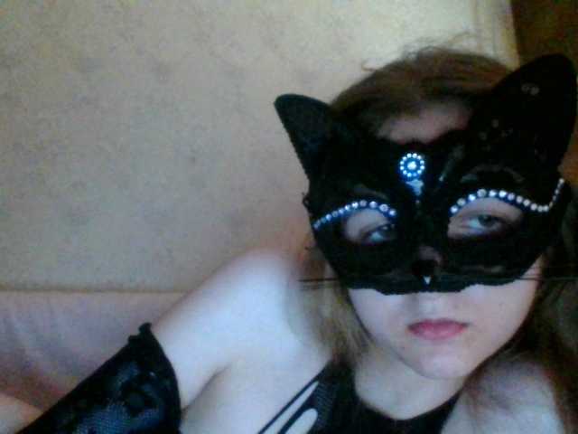 Mila23-1-1 live cam on BongaCams