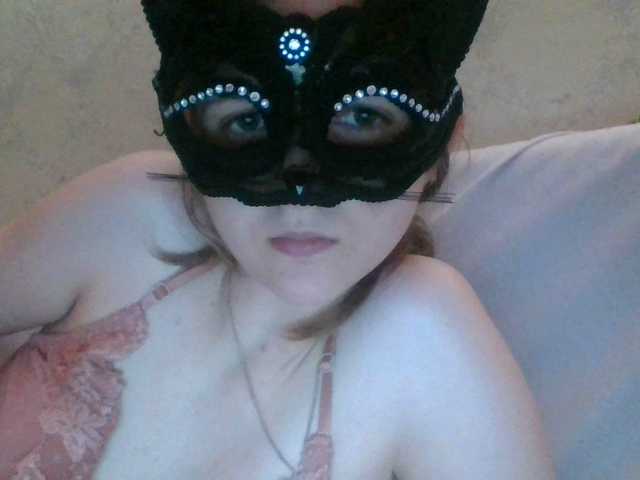 Mila23-1-1 live cam on BongaCams
