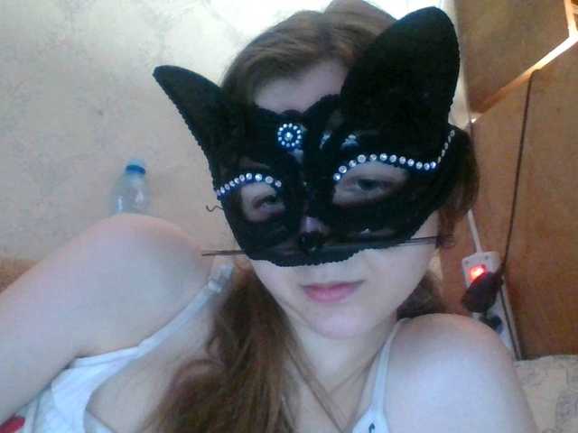 Mila23-1-1 live cam on BongaCams