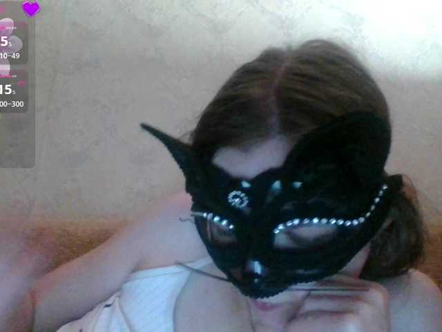 Mila23-1-1 live cam on BongaCams