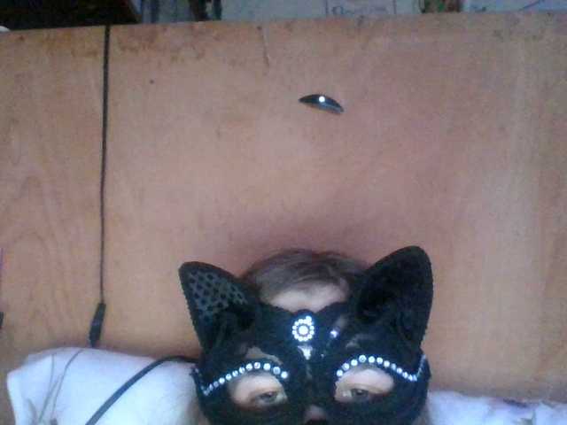 Mila23-1-1 live cam on BongaCams
