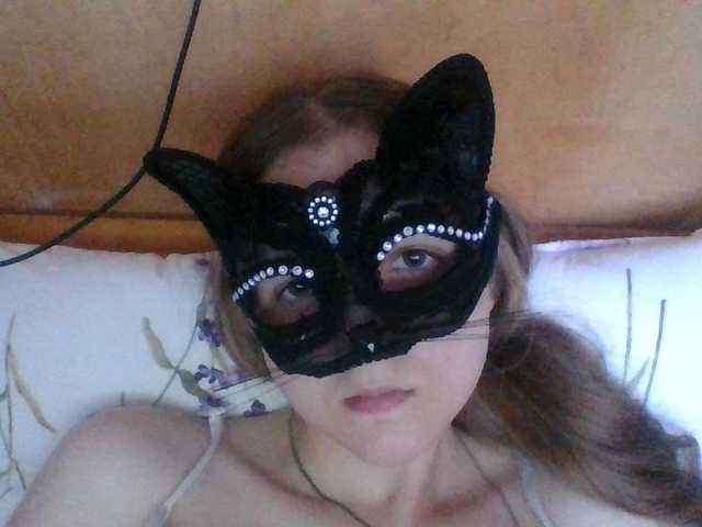 Mila23-1-1 live cam on BongaCams