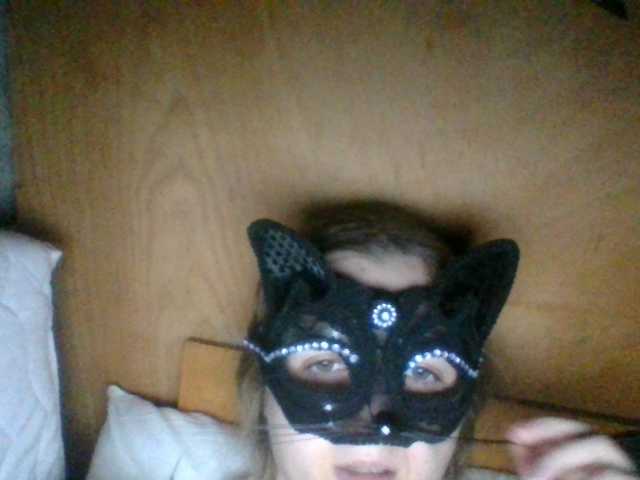 Mila23-1-1 live cam on BongaCams