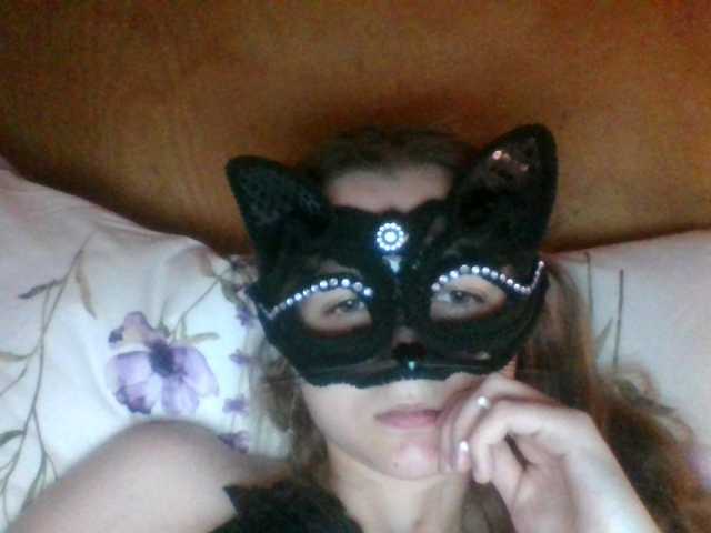 Mila23-1-1 live cam on BongaCams