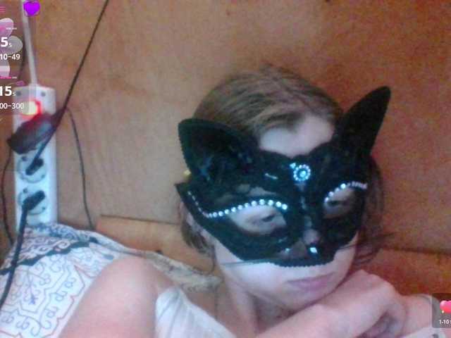 Mila23-1-1 live cam on BongaCams