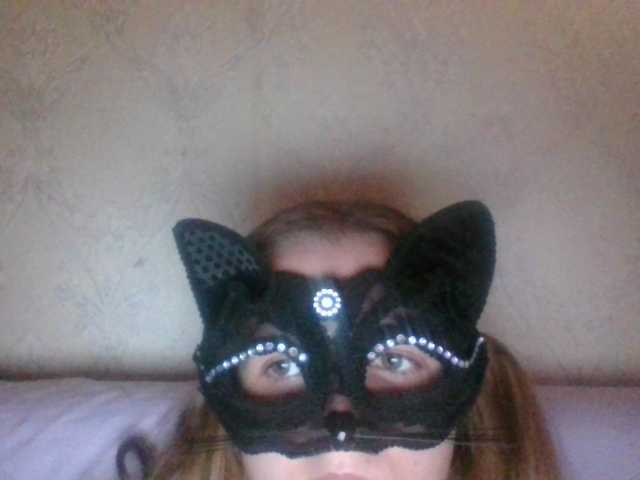 Mila23-1-1 live cam on BongaCams