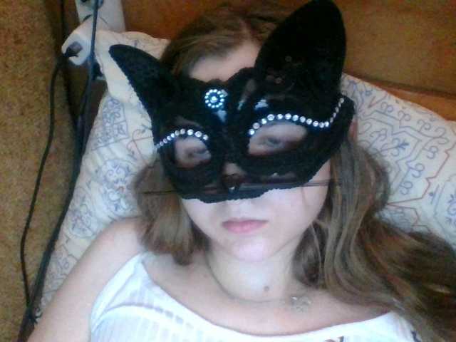 Mila23-1-1 live cam on BongaCams