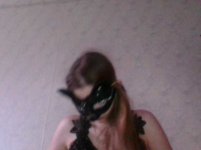 Mila23-1-1 live cam on BongaCams