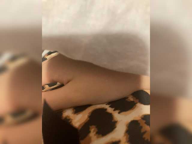 Mila23-1-1 live cam on BongaCams