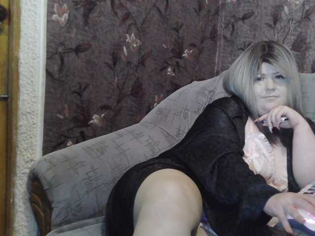 Yuliia live cam on BongaCams
