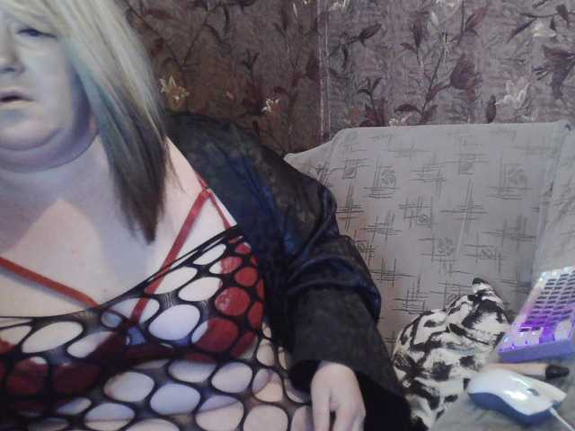 Yuliia live cam on BongaCams