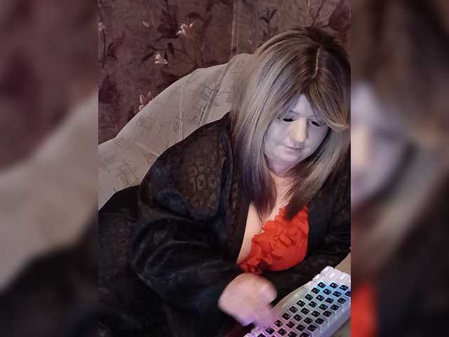 Yuliia live cam on BongaCams