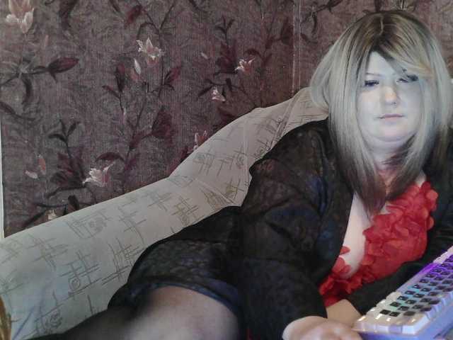 Yuliia live cam on BongaCams