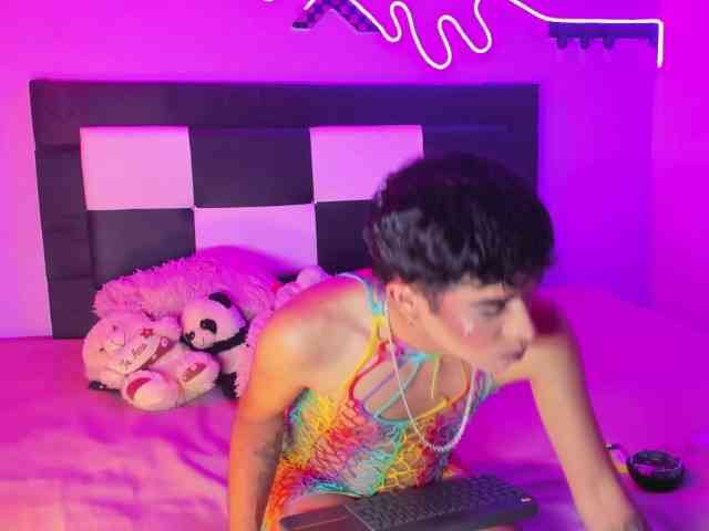 BriggitteLove Live Webcam on BongaCams