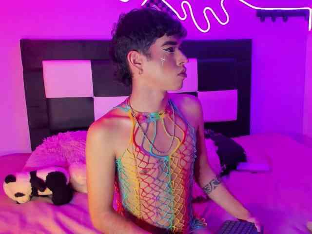BriggitteLove Live Webcam on BongaCams