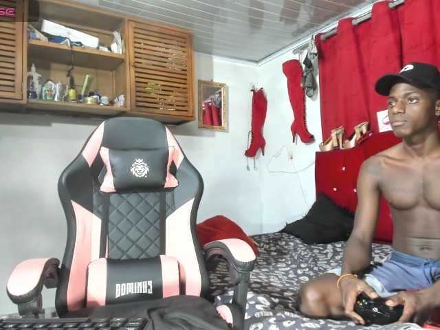 CoupleInterracial