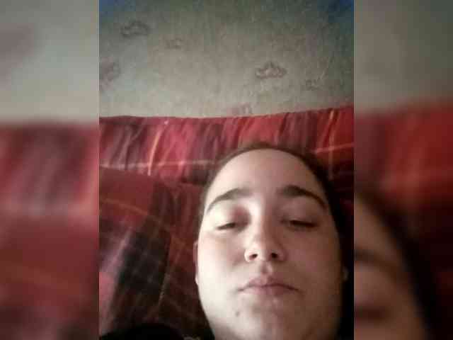 MindyFlower webcam