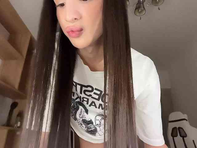 KimOberlin Live Webcam on BongaCams