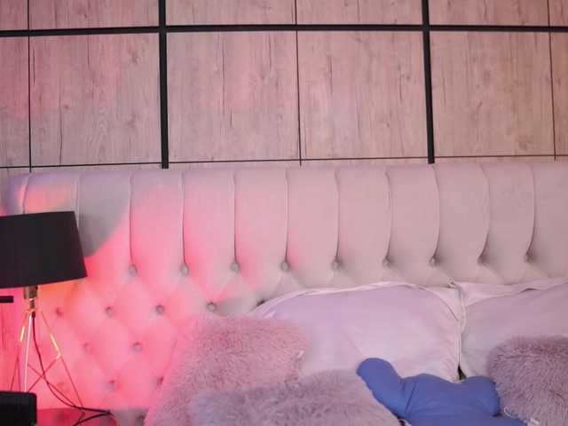 AishaaDevoe live webcam show