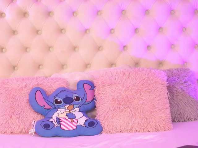 AishaaDevoe live cam on BongaCams