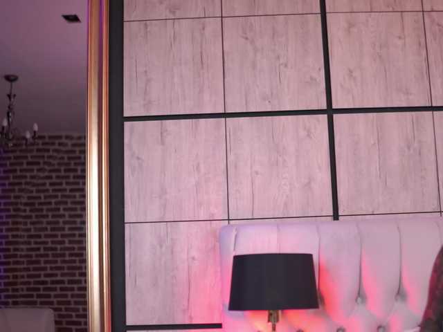 AishaaDevoe live cam on BongaCams