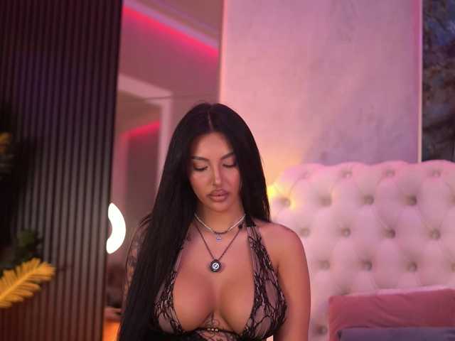 AishaaDevoe webcam
