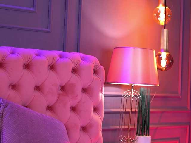 AishaaDevoe live cam on BongaCams